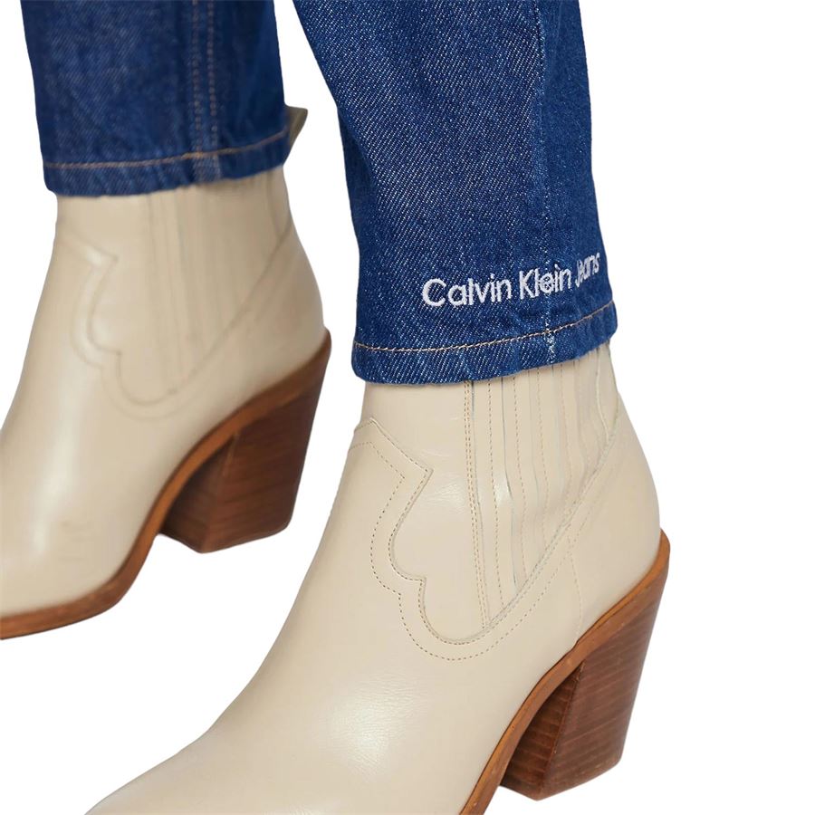 MOM JEANS Calvin Klein | J20J2201971A4